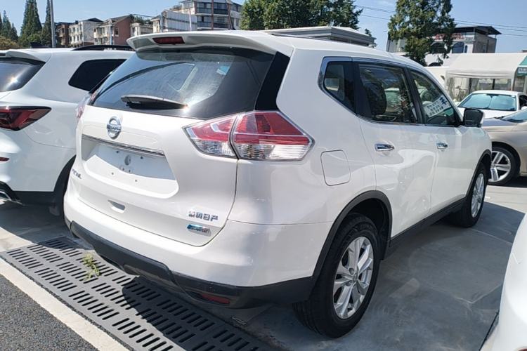 Used Nissan X-Trail 2014 2.0L CVT Comfort Edition 2WD Rear Right 45 Deg