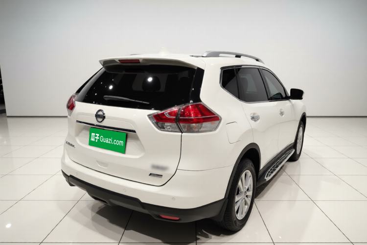 Used Nissan X-Trail 2014 2.0L CVT Comfort Edition 2WD Rear Right 45 Deg