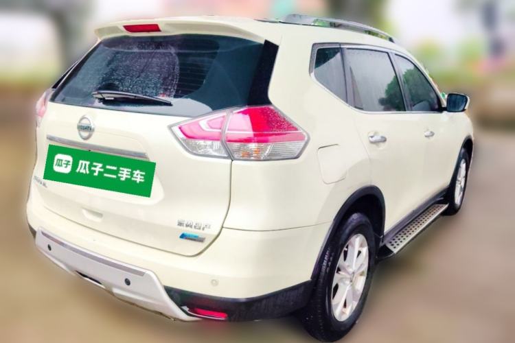 Used Nissan X-Trail 2014 2.0L CVT Fashion Edition 2WD Rear Right 45 Deg