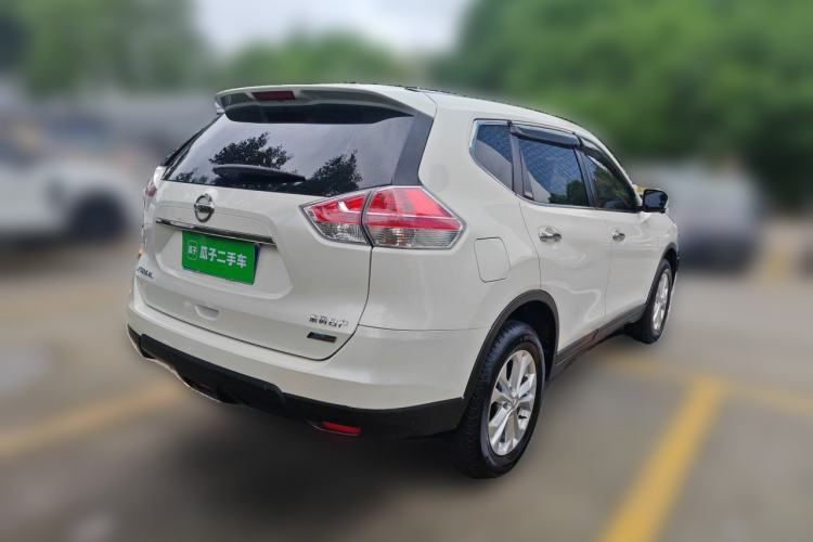 Used Nissan X-Trail 2014 2.0L CVT Comfort Edition 2WD Rear Right 45 Deg
