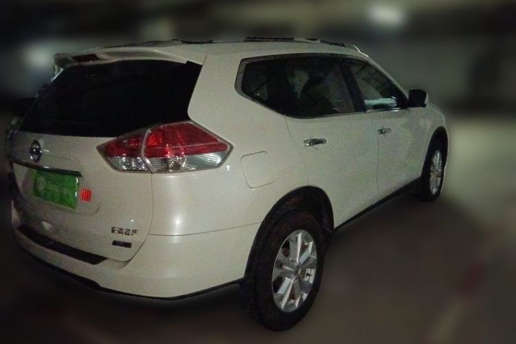 Used Nissan X-Trail 2014 2.5L CVT Luxury Edition 4WD Rear Right 45 Deg