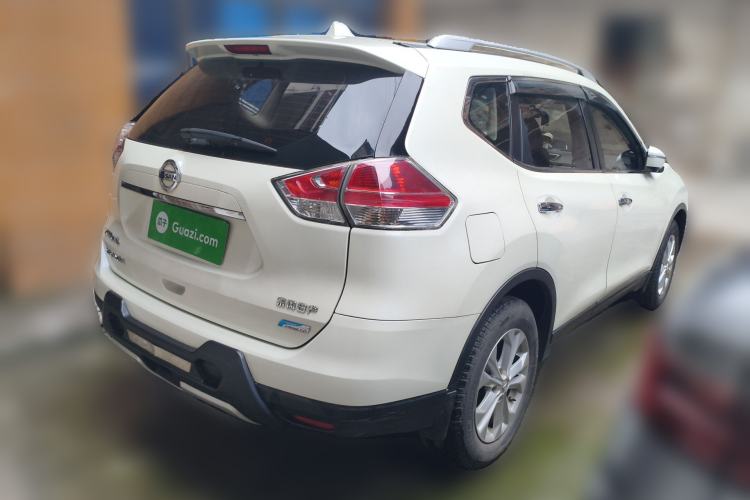 Used Nissan X-Trail 2014 2.5L CVT Luxury Edition 4WD Rear Right 45 Deg