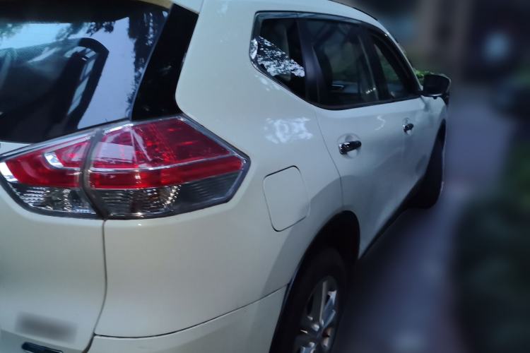 Used Nissan X-Trail 2014 2.0L CVT Comfort Edition 2WD Rear Right 45 Deg