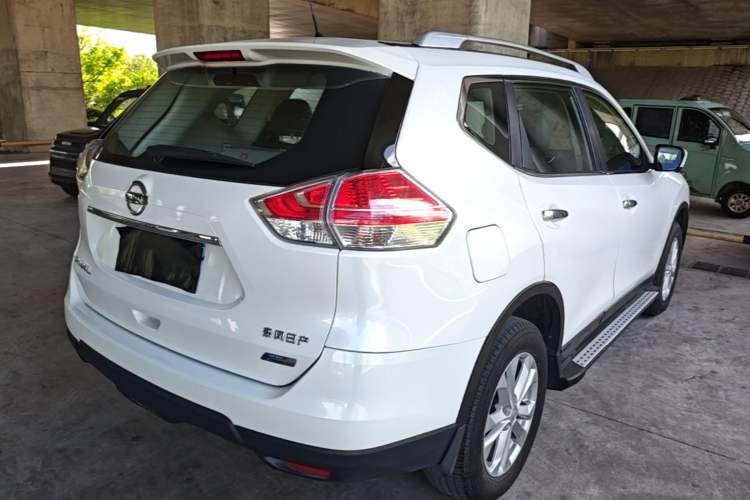 Used Nissan X-Trail 2014 2.0L CVT Comfort Edition 2WD Rear Right 45 Deg