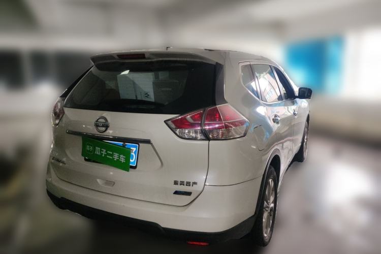 Used Nissan X-Trail 2014 2.0L CVT Comfort Edition 2WD Rear Right 45 Deg