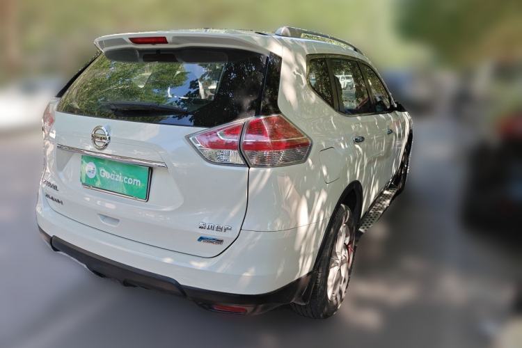 Used Nissan X-Trail 2014 2.5L CVT Luxury Edition 4WD Rear Right 45 Deg