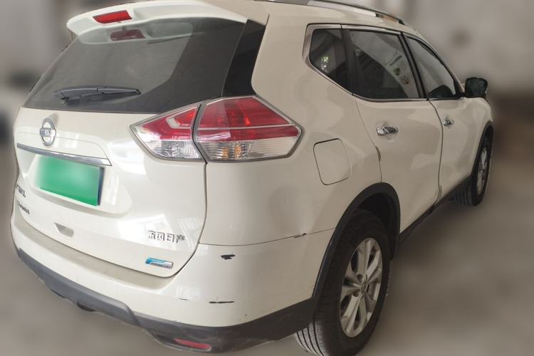 Used Nissan X-Trail 2014 2.5L CVT Luxury Edition 4WD Rear Right 45 Deg