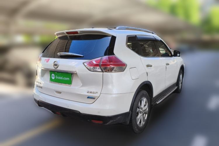 Used Nissan X-Trail 2014 2.5L CVT Luxury Edition 4WD Rear Right 45 Deg
