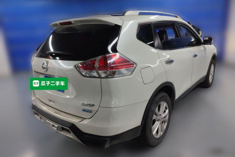 Used Nissan X-Trail 2014 2.0L CVT Comfort Edition 2WD Rear Right 45 Deg