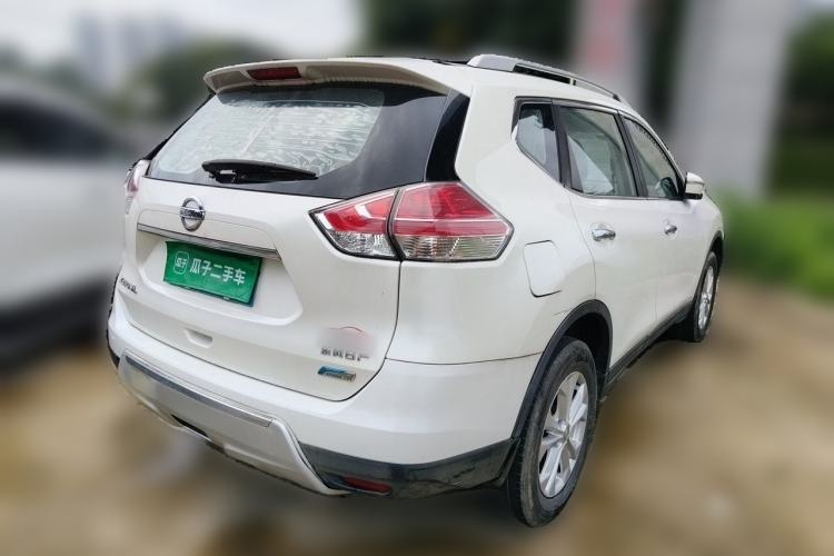 Used Nissan X-Trail 2014 2.0L CVT Comfort Edition 2WD Rear Right 45 Deg