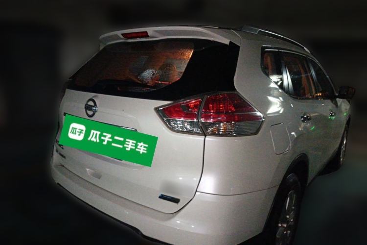 Used Nissan X-Trail 2014 2.5L CVT Luxury Edition 4WD Rear Right 45 Deg
