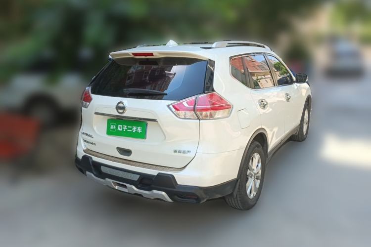 Used Nissan X-Trail 2014 2.5L CVT Luxury Edition 4WD Rear Right 45 Deg
