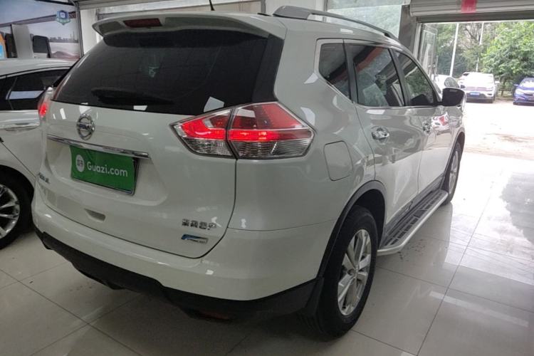 Used Nissan X-Trail 2014 2.0L CVT Smart Edition 2WD Rear Right 45 Deg