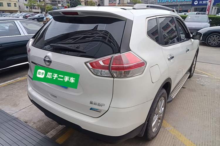 Used Nissan X-Trail 2014 2.0L CVT Comfort Edition 2WD Rear Right 45 Deg