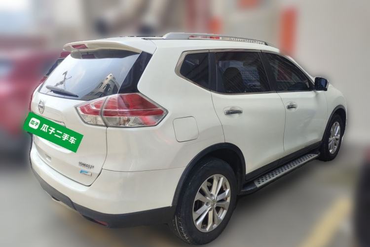 Used Nissan X-Trail 2014 2.5L CVT Luxury Edition 4WD Rear Right 45 Deg