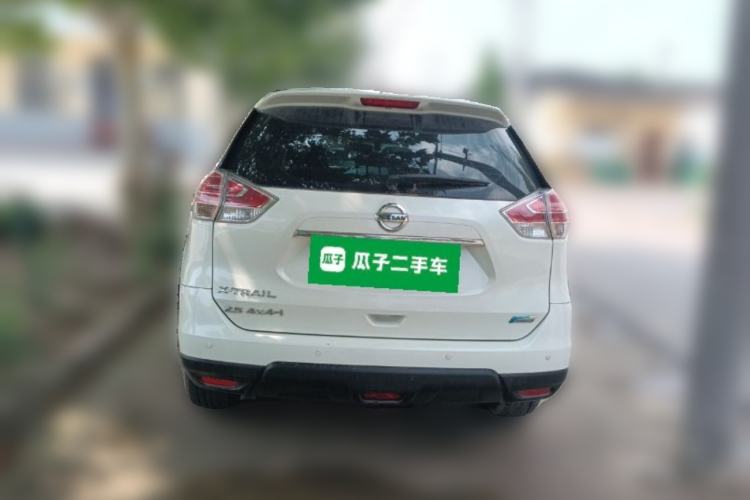 Used Nissan X-Trail 2014 2.5L CVT Luxury Edition 4WD Rear