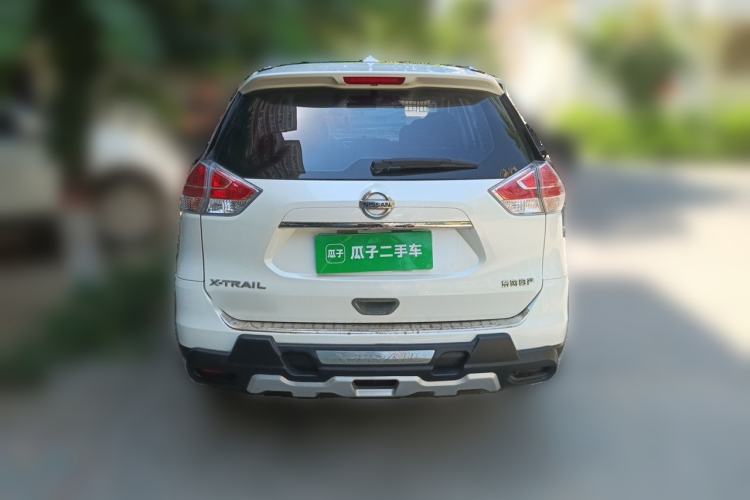 Used Nissan X-Trail 2014 2.5L CVT Luxury Edition 4WD Rear