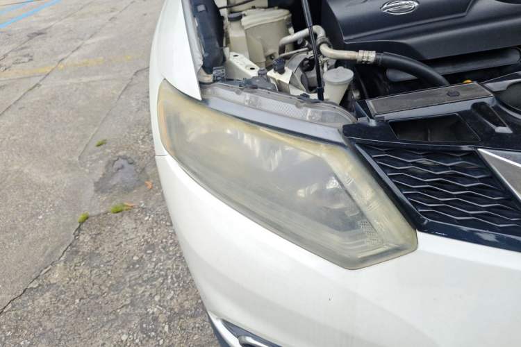 Used Nissan X-Trail 2014 2.0L CVT Comfort Edition 2WD Right Front Headlight