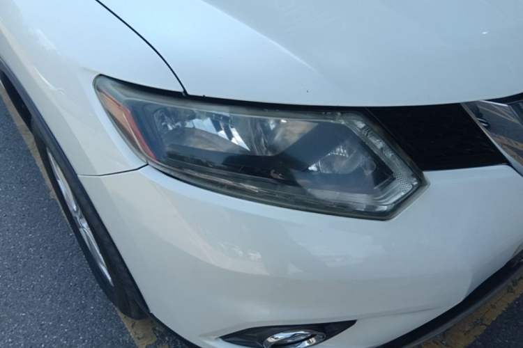 Used Nissan X-Trail 2014 2.0L CVT Comfort Edition 2WD Right Front Headlight