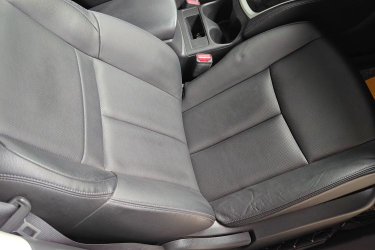 Used Nissan X-Trail 2014 2.0L CVT Comfort Edition 2WD Right Front Seat