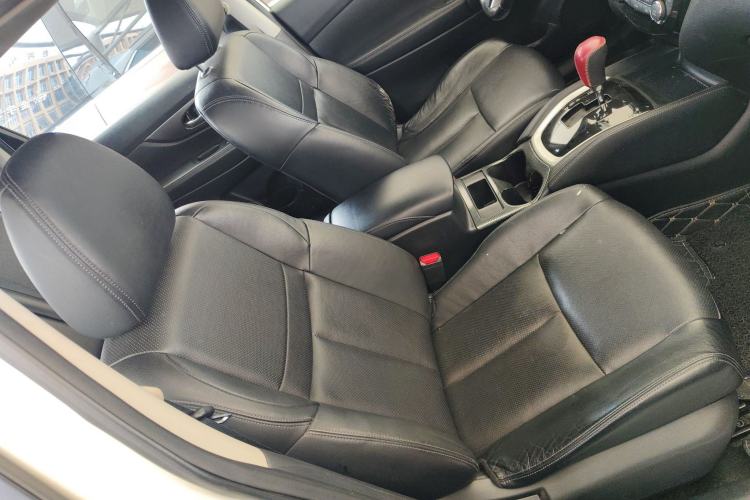 Used Nissan X-Trail 2014 2.0L CVT Comfort Edition 2WD Right Front Seat