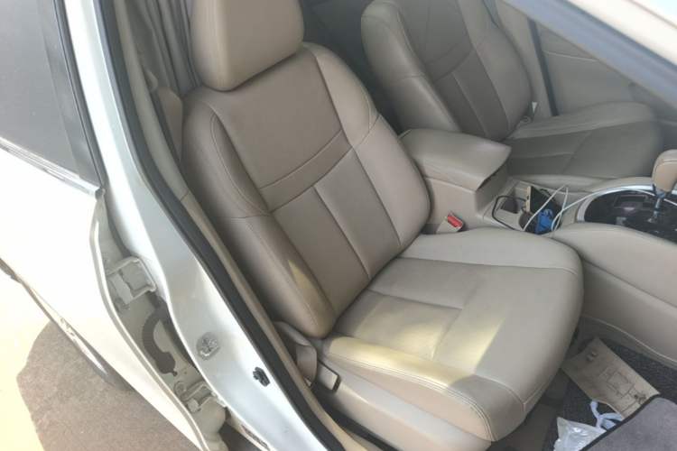 Used Nissan X-Trail 2014 2.0L CVT Comfort Edition 2WD Right Front Seat