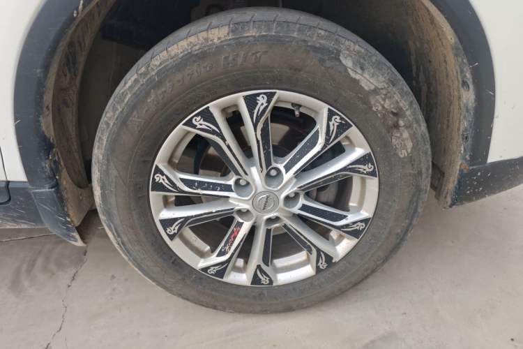 Used Nissan X-Trail 2014 2.0L CVT Comfort Edition 2WD Right Front Wheel Hub