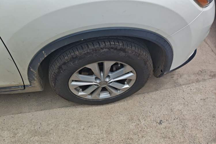 Used Nissan X-Trail 2014 2.0L CVT Smart Edition 2WD Right Front Wheel Hub