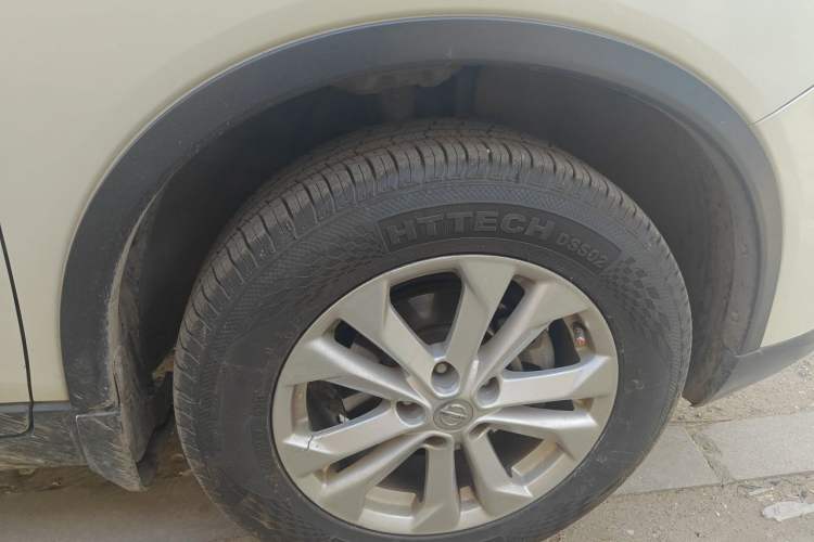 Used Nissan X-Trail 2014 2.0L CVT Smart Edition 2WD Right Front Wheel Hub