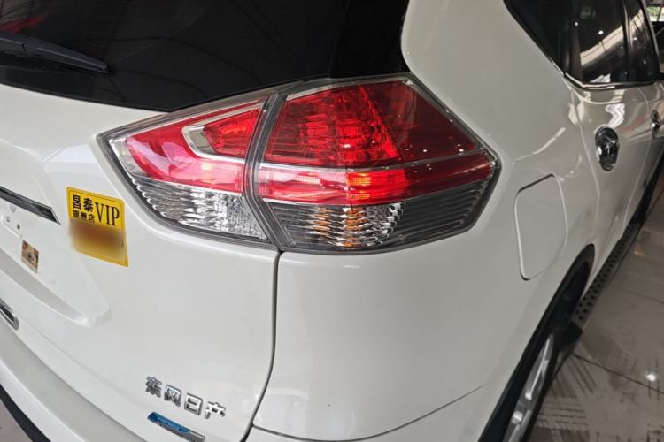 Used Nissan X-Trail 2014 2.0L CVT Comfort Edition 2WD Right Rear Taillight