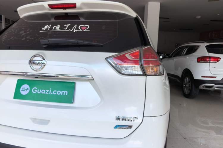 Used Nissan X-Trail 2014 2.0L CVT Comfort Edition 2WD Right Rear Taillight