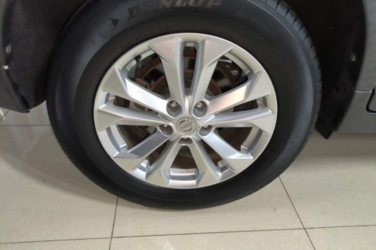 Used Nissan X-Trail 2014 2.0L CVT Comfort Edition 2WD Right Rear Wheel Hub