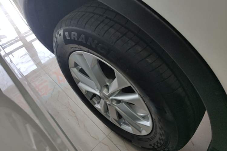 Used Nissan X-Trail 2014 2.5L CVT Leading Edition 4WD Right Rear Wheel Hub