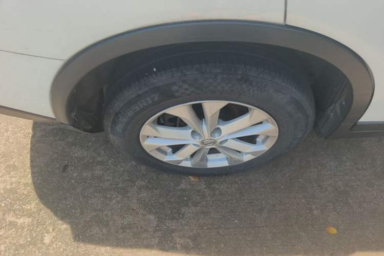 Used Nissan X-Trail 2014 2.0L CVT Comfort Edition 2WD Right Rear Wheel Hub