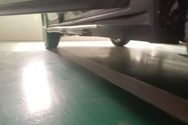 Used Nissan X-Trail 2014 2.0L CVT Comfort Edition 2WD Right Side Sill