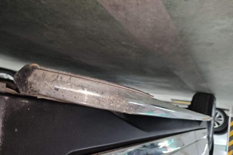 Used Nissan X-Trail 2014 2.0L CVT Comfort Edition 2WD Right Side Sill