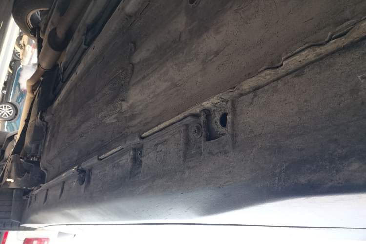 Used Nissan X-Trail 2014 2.0L CVT Comfort Edition 2WD Right Side Sill