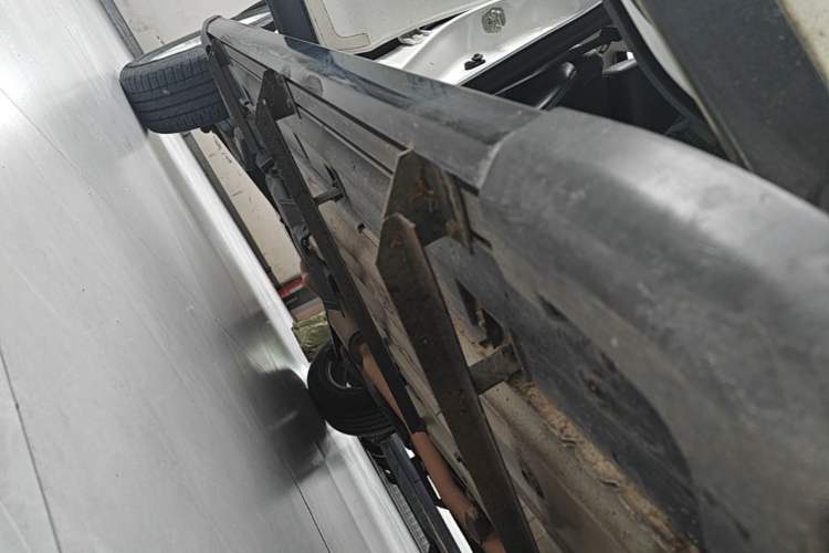 Used Nissan X-Trail 2014 2.0L CVT Comfort Edition 2WD Right Side Sill