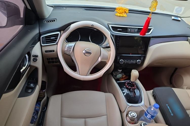 Used Nissan X-Trail 2014 2.5L CVT Leading Edition 4WD Steering Wheel