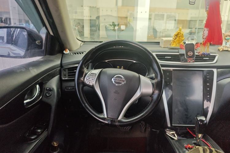 Used Nissan X-Trail 2014 2.0L CVT Comfort Edition 2WD Steering Wheel