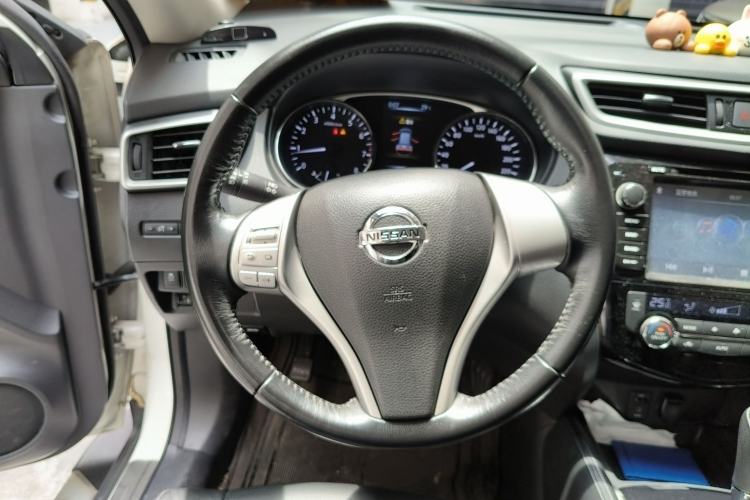 Used Nissan X-Trail 2014 2.5L CVT Leading Edition 4WD Steering Wheel