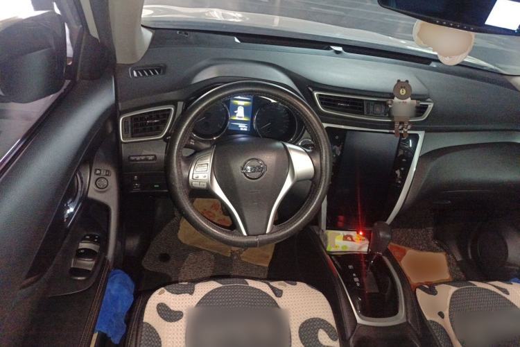 Used Nissan X-Trail 2014 2.0L CVT Comfort Edition 2WD Steering Wheel