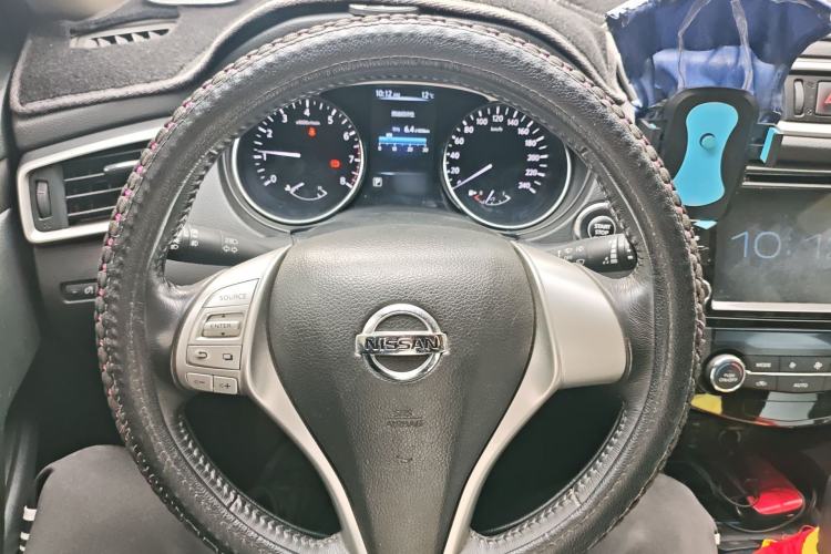Used Nissan X-Trail 2014 2.0L CVT Comfort Edition 2WD Steering Wheel