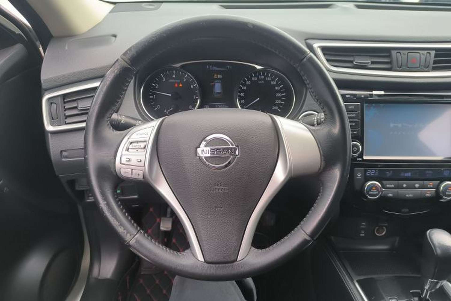 Used Nissan X-Trail 2014 2.0L CVT Comfort Edition 2WD Steering Wheel