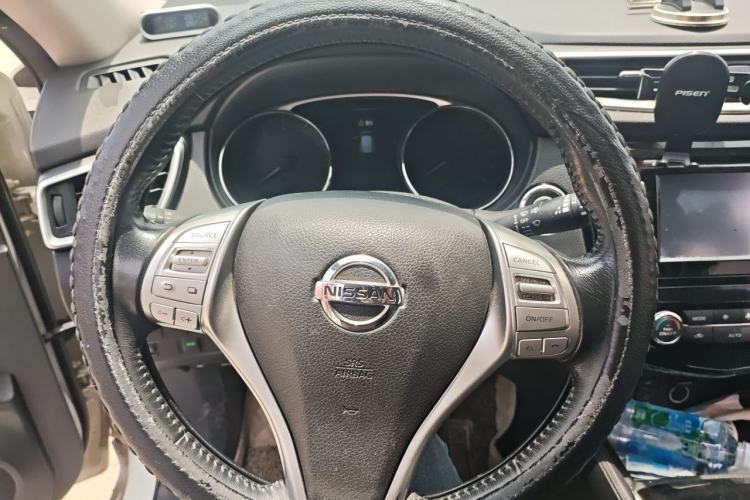 Used Nissan X-Trail 2014 2.0L CVT Smart Edition 2WD Steering Wheel
