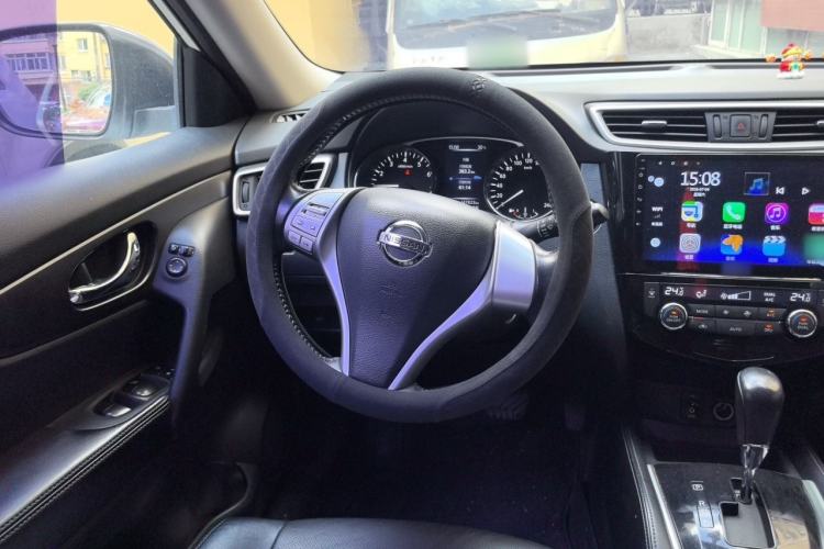 Used Nissan X-Trail 2014 2.0L CVT Comfort Edition 2WD Steering Wheel