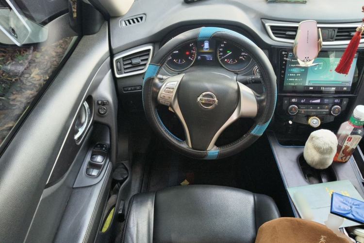 Used Nissan X-Trail 2014 2.0L CVT Smart Edition 2WD Steering Wheel