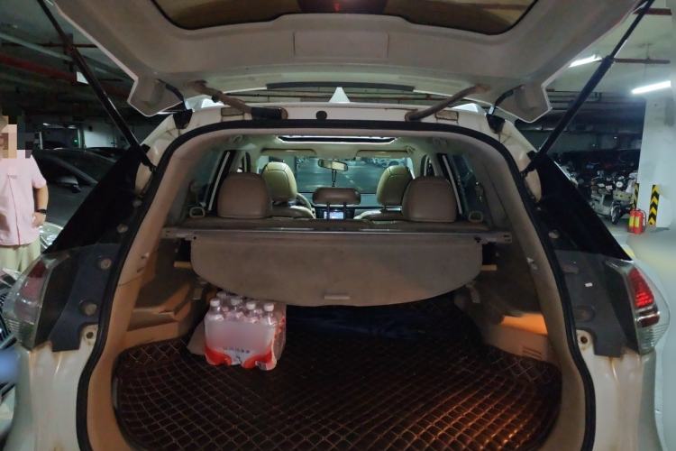 Used Nissan X-Trail 2014 2.0L CVT Comfort Edition 2WD Trunk