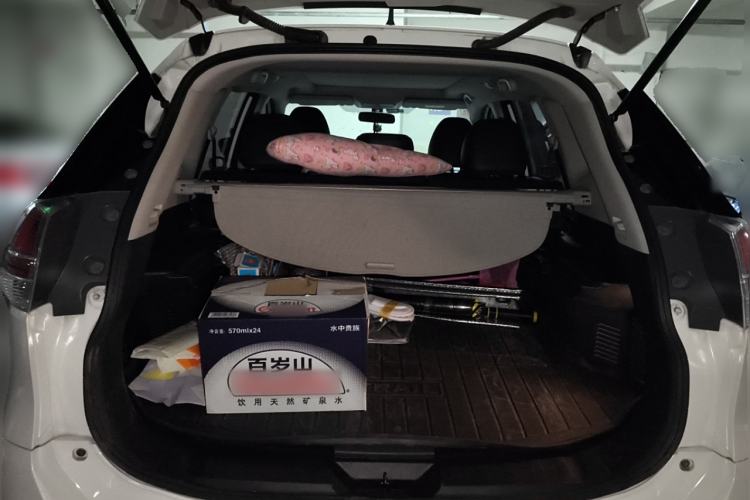 Used Nissan X-Trail 2014 2.0L CVT Comfort Edition 2WD Trunk