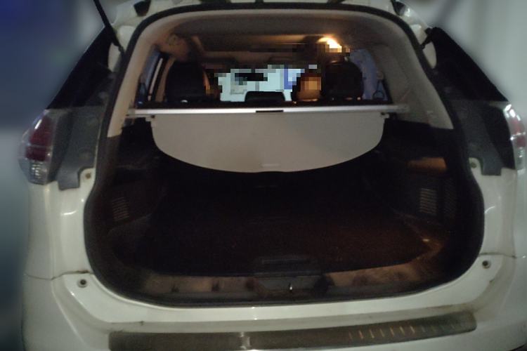 Used Nissan X-Trail 2014 2.0L CVT Comfort Edition 2WD Trunk